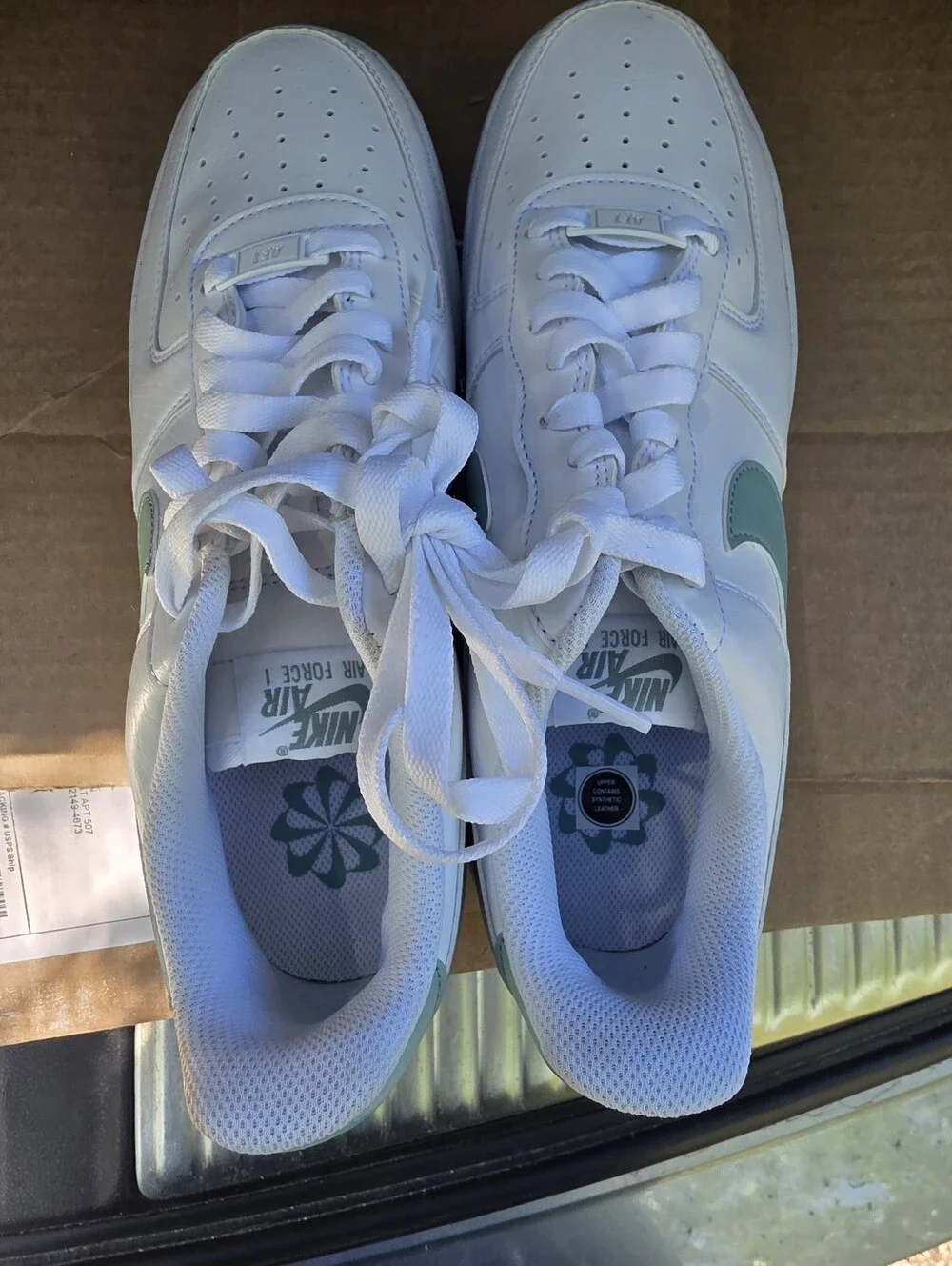 Brand New Nike Air Force 1's Size 10 White Low-Top Sneakers Mint Green No Box